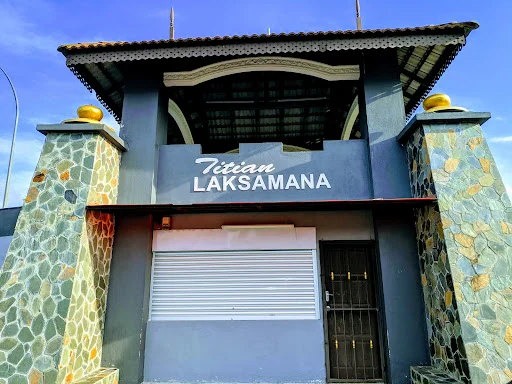 Seni bina dalaman di Kota Tinggi